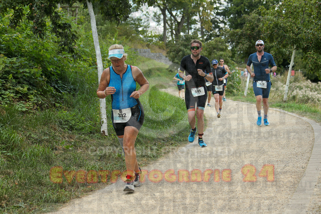 250824_1403_EX1_4804 | Sportfotografie im Rhein-Sieg Kreis, Köln, Bonn, NRW, Rheinland Pfalz, Hessen, etc. Unser Tätigkeitsfeld umfasst den Laufsport vom Volkslauf über den Marathon, Duathlon, Triathon bis zum Ultralauf wie Kölnpfad Ultra oder Schindertrail.