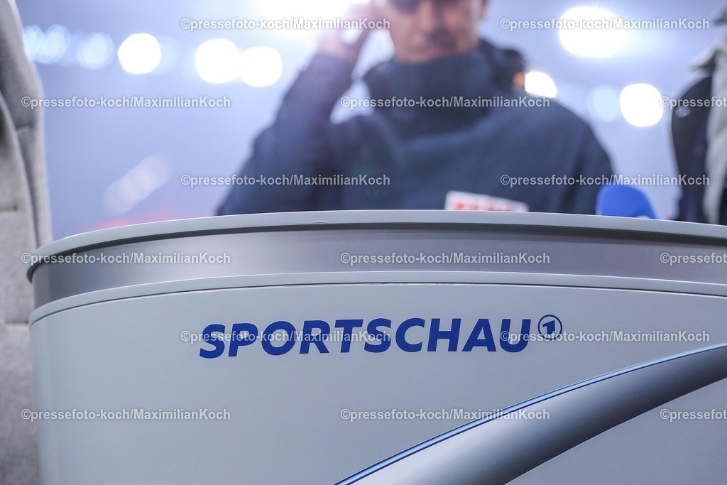 DFB05022502178 | 05.02.2025, Fußball, DFB-Pokal Viertelfinale, Bayer 04 Leverkusen - 1.FC Köln, BayArena, Saison 2024 2025: Interview Pult Schriftzug SportschauDFB regulations prohibit any use of photographs as image sequences and or quasi-video.