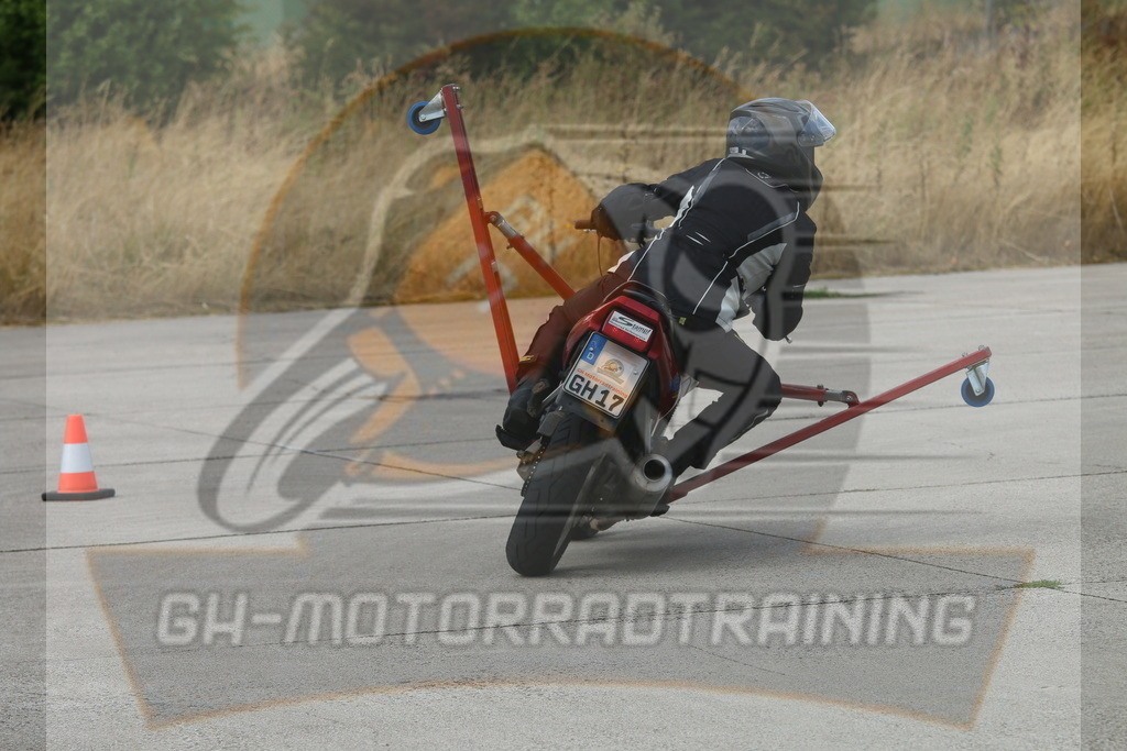 IMG_3517 | gh-motorradtraining-foto.de - Realisiert mit Pictrs.com