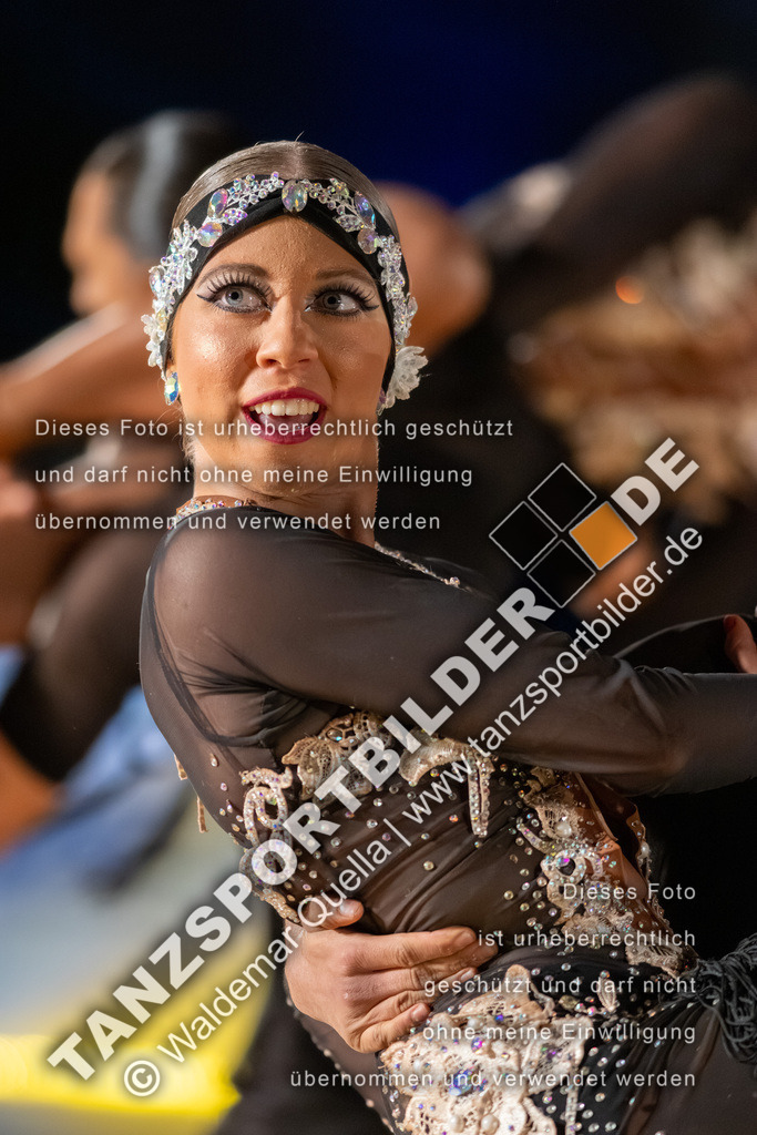 20260321-12241 | Hier finden Sie Tanz Bilder vom Latein und Standard Formationen tanzen. Sportbilder vom Tanzsport. Schöne Fotos und von Weltmeisterschaft, Europameisterschaft, Bundesliga, Regionalliga, Oberliga und Landesliga sowie von GOC Stuttgart, DanceComp, WM Bremen