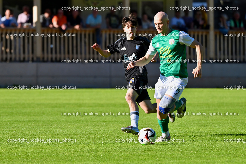 WSG Radenthein vs. URC Thal Assling | #10 Markus Florian Gruber WSG Radenthein, #22 Samuel Stephan Schönegger URC Thal Assling, WSG Radenthein vs. URC Thal Assling, WSG Radenthein vs. URC Thal Assling am 30.05.2025 in Radenthein (Sportplatz Radenthein), Austria, (Photo by Bernd Stefan)