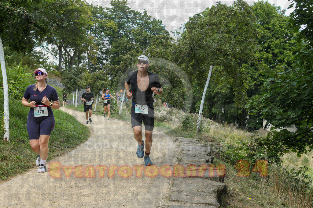 250824_1257_EX1_1014 | Sportfotografie im Rhein-Sieg Kreis, Köln, Bonn, NRW, Rheinland Pfalz, Hessen, etc. Unser Tätigkeitsfeld umfasst den Laufsport vom Volkslauf über den Marathon, Duathlon, Triathon bis zum Ultralauf wie Kölnpfad Ultra oder Schindertrail.