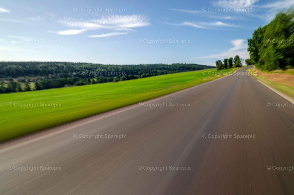 CAR_Country_Road3_Rig | Camera height 1,1m. - Drive  - Realisiert mit Pictrs.com