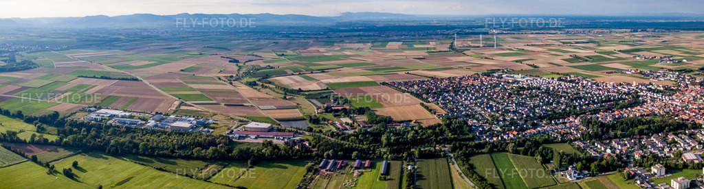 Luftbild: Panorama Perspektive (Pfalz) in Herxheim bei Landau im Bundesland Rheinland-Pfalz in Deutschland. Foto: IMG_51481-Bearbeitet.jpg vom 08.08.2012 durch Werner Riehm/FLY-FOTO.deAuflösung des Originals: 10387 x 2804 px