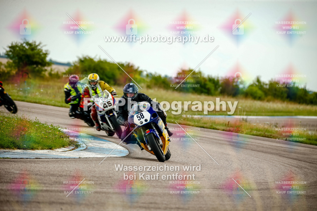 Chambley Juli-2245 | Hier findet Ihr Bilder von Touristenfahrten auf der Nürburgring Nordschleife oder von anderen Veranstaltungen die ich besucht habe. Viel Spass beim Durch Schauen 