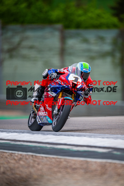 MaZZes_FotoMatrix_240503_6007705_5486 | SBK