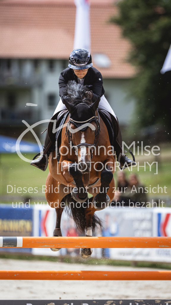 240714_BHO_M2-Spr-2-364 | Deine schönsten Turniermomente als professionelle Fotos! Entdecke hochwertige Pferdesport-Fotografie im Online-Shop. Jetzt Fotos finden & bestellen!