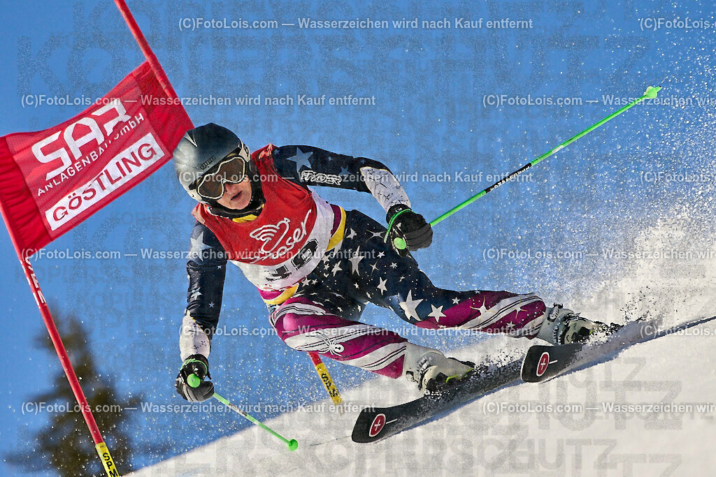 ALP4646_WCM-SuperGiant_Kat-C_Juen Claudia | (C)FotoLois.com, Alois Spandl, World Criterium Masters Ski Alpin 2023 Hochkar, SuperGiantSlalom, Kategorie C, Mi 22. März 2023.
