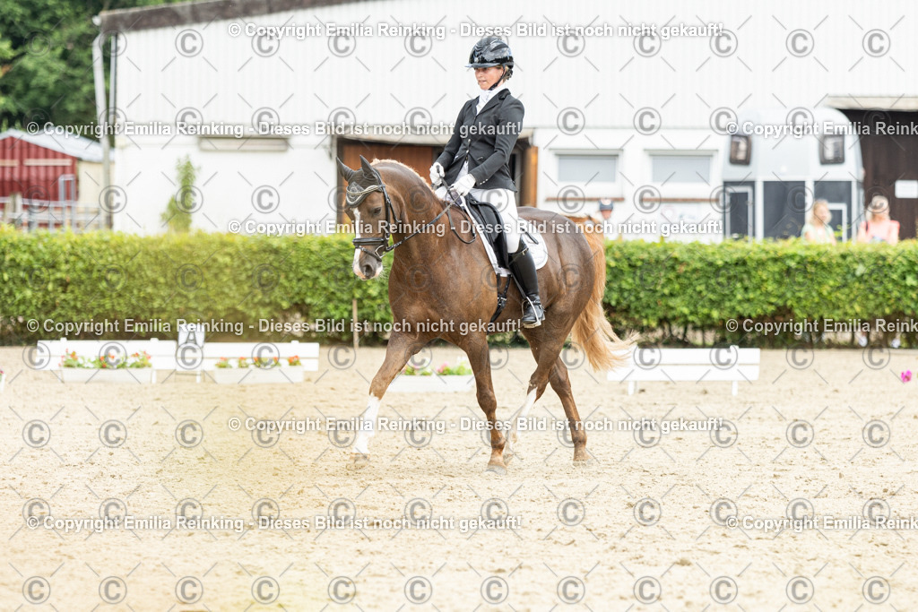 CL5A1370 | Emilia Reinking Fotografie - Realisiert mit Pictrs.com