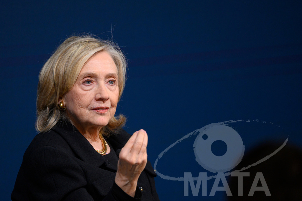 _DWI3190 | Die US-Politikerin Hillary Clinton auf der Veranstaltung Bridging Scholarship and Statecraft im Rahmen der Münchner Sicherheitskonferenz 2026. München, 13.02.2026 Bayern Deutschland  - Realisiert mit Pictrs.com