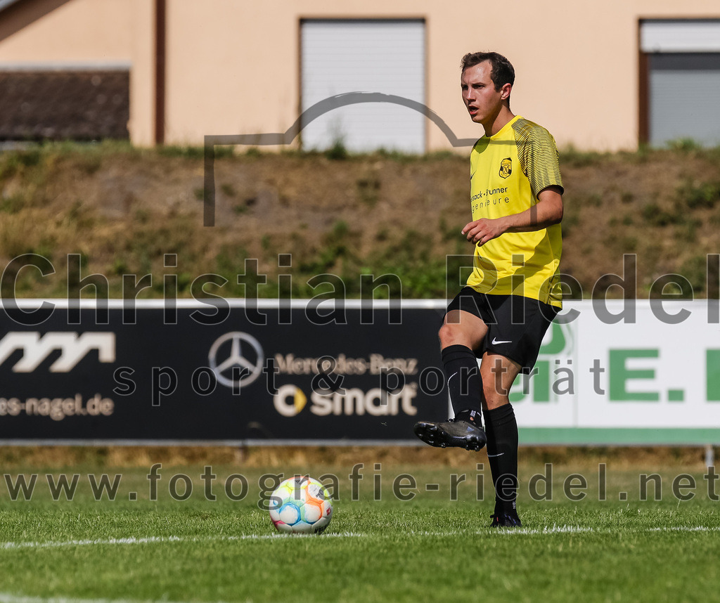 2023-07-09_062_FC_Moosinning_II_gegen_FC_Herzogstadt | Moosinning, Deutschland, 09.07.2023:
Fußball, Kreisliga 2023 / 2024, Testspiel, FC Moosinning II gegen FC Herzogstadt, Endergebnis: 2:1

Foto: Christian Riedel / fotografie-riedel.net