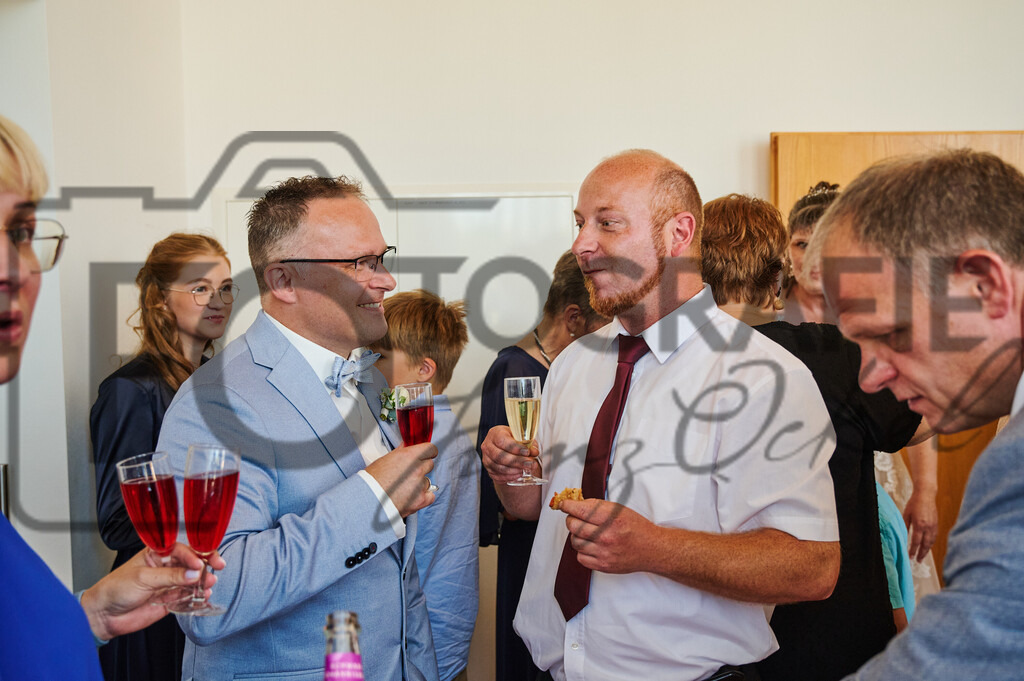 HuS_DSC2143 | Fotobox, Portraitfotografie, Hochzeitsfotografie, Bewerbungsfoto - Realisiert mit Pictrs.com