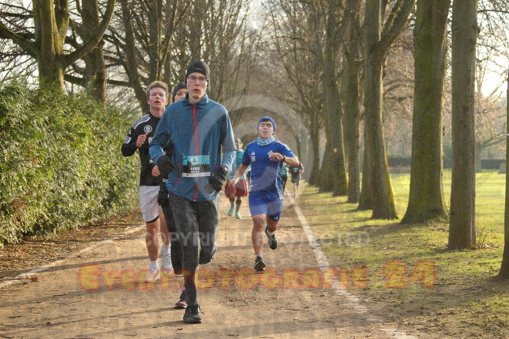 241231_1017_EV4_3662 | Sportfotografie im Rhein-Sieg Kreis, Köln, Bonn, NRW, Rheinland Pfalz, Hessen, etc. Unser Tätigkeitsfeld umfasst den Laufsport vom Volkslauf über den Marathon, Duathlon, Triathon bis zum Ultralauf wie Kölnpfad Ultra oder Schindertrail.