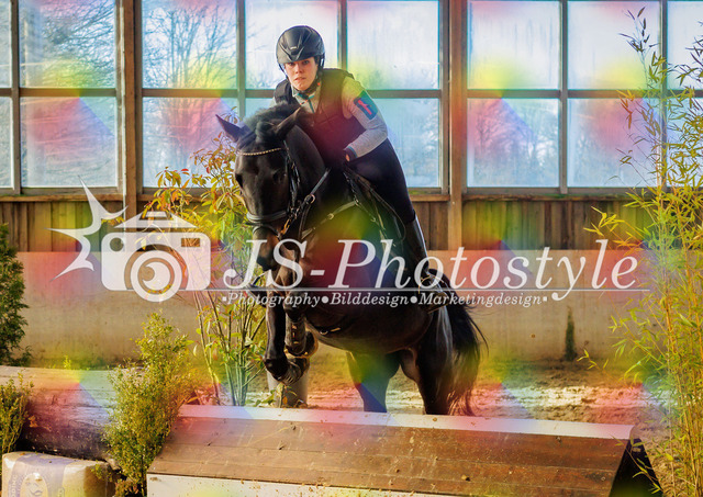 IDG-AH010225-G2-30 | JS-Photostyle - Sport-/Portrait- & Eventfotografie