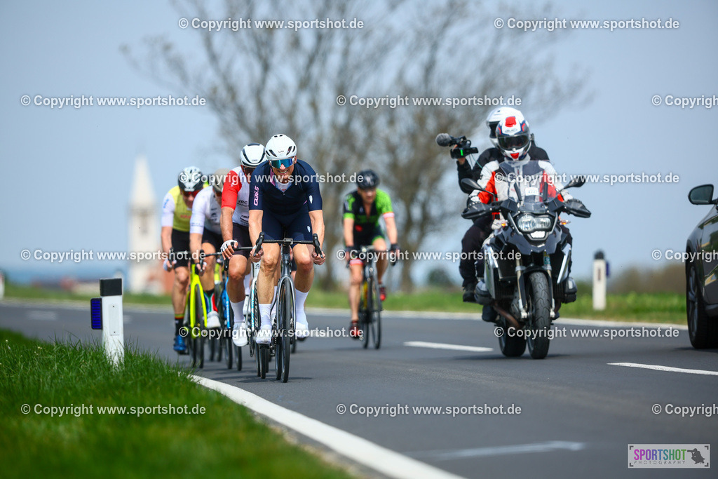 239_TRA56363 | Neusiedlersee Radmarathon 2026@sportshot_your_pictrs #yourpictures#roadtowm2029 #nrm #neusiedlerseeradmarathon #neusiedlersee #neusiedlerseetourismus #burgenland #mörbisch #nrm26 #burgenlandtourismus #voglundco #poweredbyburgenlandtourismus #radsport #rad #marathon #ucigranfondo #visitburgenland #ucigranfondoworldseries