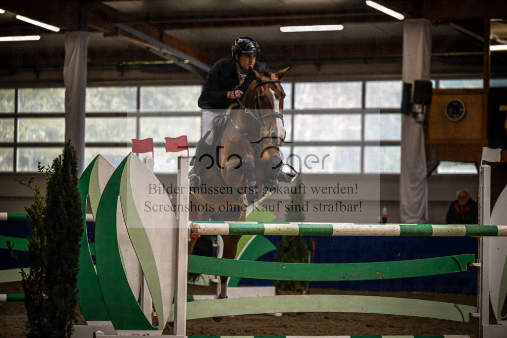 DOS_1219 | Entdecke hochwertige Reitturnierfotos von Foto Oger. Professionell, emotional und authentisch – jetzt Lieblingsmomente im Shop bestellen.Deutschlandweite Turnierfotografie. - Realisiert mit Pictrs.com