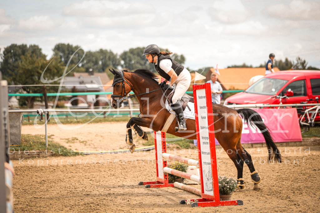 06.SoSpWB00208 | Leoni Ertmer Photography - Realisiert mit Pictrs.com