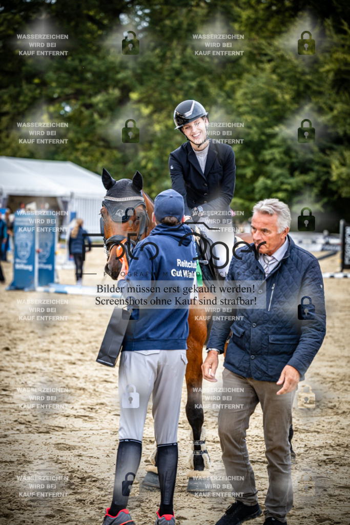 2026-09---Waldhof-11-0043 | Entdecke hochwertige Reitturnierfotos von Foto Oger. Professionell, emotional und authentisch – jetzt Lieblingsmomente im Shop bestellen.Deutschlandweite Turnierfotografie. - Realisiert mit Pictrs.com