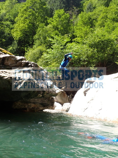 P8040106 | Bestelle die Bilder deines Berg- oder Wasser-Abenteuers mit Mountain Sports bequem von zu Hause aus direkt über unseren Online Fotoshop von pictrs.com. - Realisiert mit Pictrs.com