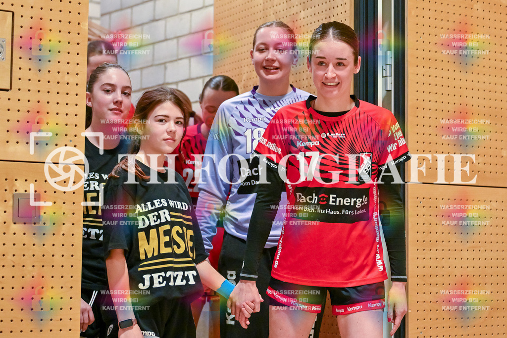 GER, SG Maulburg/Steinen - TuS Helmlingen, Frauen-Handball, Oberliga Suedbaden, 19. Spieltag, Saison 2024/2025, 23.03.2025 | Davina Schmidt (SG Maulburg/Steinen, #17)GER, SG Maulburg/Steinen - TuS Helmlingen, Frauen-Handball, Oberliga Suedbaden, 19. Spieltag, Saison 2024/2025, 23.03.2025Foto: TH Fotografie/Thomas Hess