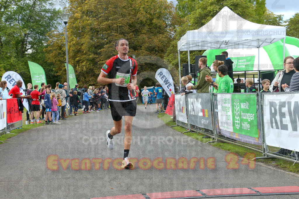 220925_1329_EX1_1042 | Sportfotografie im Rhein-Sieg Kreis, Köln, Bonn, NRW, Rheinland Pfalz, Hessen, etc. Unser Tätigkeitsfeld umfasst den Laufsport vom Volkslauf über den Marathon, Duathlon, Triathon bis zum Ultralauf wie Kölnpfad Ultra oder Schindertrail.