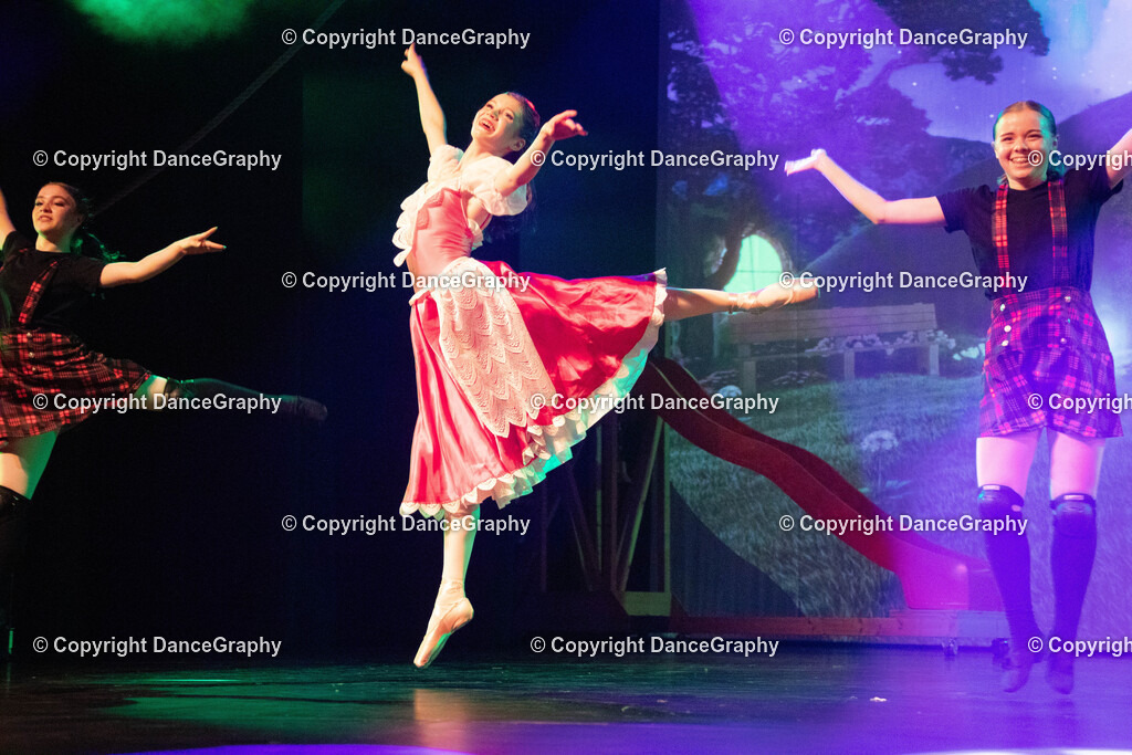 GPHY3120 | DanceGraphy - Realisiert mit Pictrs.com