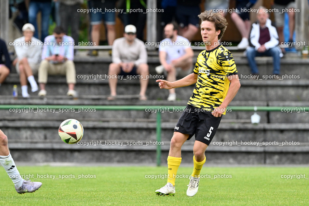 FC Faakersee vs. URC Thal Assling | #5 Cajetan Maria Thaddäus Kolig FC Faakersee, FC Faakersee vs. URC Thal Assling, FC Faakersee vs. URC Thal Assling am 04.05.2025 in Finkenstein (Sportplatz Finkenstein), Austria, (Photo by Bernd Stefan)