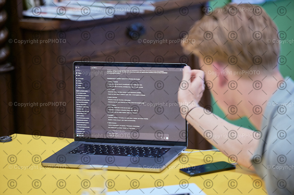 378_202509_EmployerBranding_NZ6_0436 | proPHOTO - Realisiert mit Pictrs.com