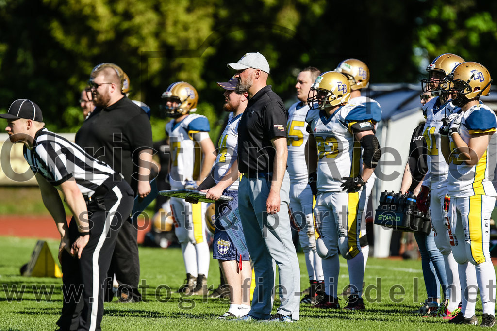 2022-05-14_104_Erding_Bulls_gegen_Munich_Cowboys_2 | Erding, Deutschland, 14.05.2022:
Fußball, Regionalliga 2022, 3. Spieltag, Erding Bulls gegen Munich Cowboys 2, Endergebnis: 20:30

Headcoach Timm Fiege (Erding Bulls)

Foto: Christian Riedel / fotografie-riedel.net