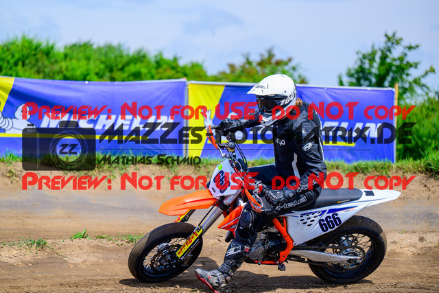 MaZZes_FotoMatrix_240622_6021986_2766 | S4