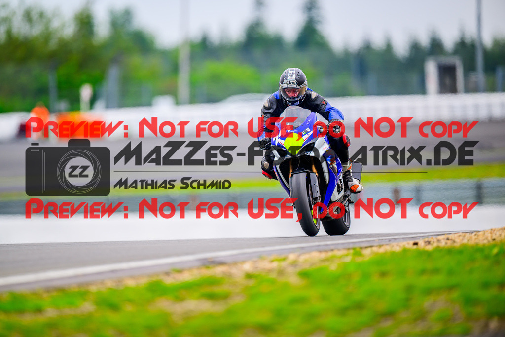 MaZZes_FotoMatrix_240804_6007705_5578 | Fotograf Mathias Schmid
Sportfotograf,
Eventfotograf,
Hochzeitsfotograf,
Portraitfotograf