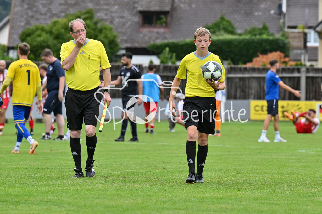 BC Aichach - FC Affing | Linienrichter Helmut BOESSHENZ / Schiedsrichter Balduin FISCHER-STABAUER