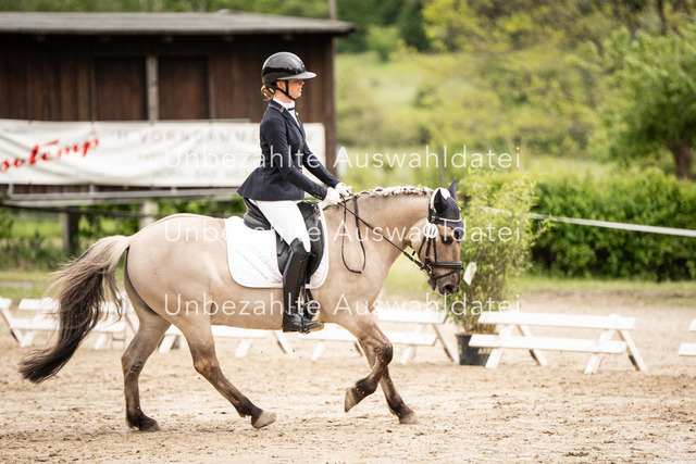 Bad_Meinberg_08973 | saradresslerfotografie - Realisiert mit Pictrs.com