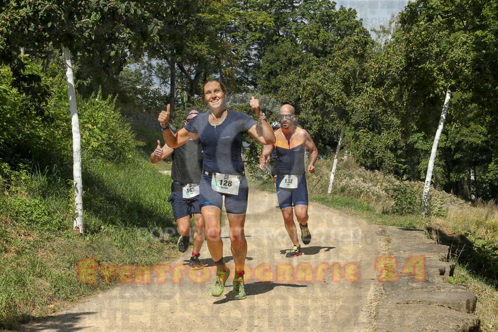 250824_1235_EX1_9855 | Sportfotografie im Rhein-Sieg Kreis, Köln, Bonn, NRW, Rheinland Pfalz, Hessen, etc. Unser Tätigkeitsfeld umfasst den Laufsport vom Volkslauf über den Marathon, Duathlon, Triathon bis zum Ultralauf wie Kölnpfad Ultra oder Schindertrail.
