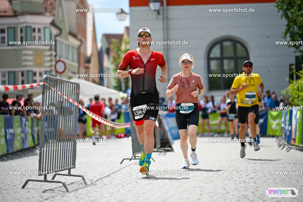 SZI_6387 | Stadttriathlon Erding 2025. #yourpictrs #sportshot_your_pictrs @Sportshotphotography #stadttriathlonerding Copyright: www.sportshot.de