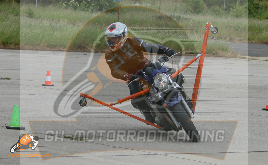 IMG_0088 | gh-motorradtraining-foto.de - Realisiert mit Pictrs.com