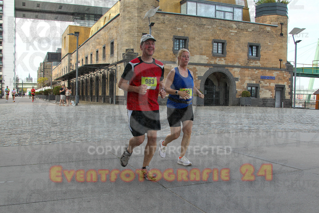 250920_1510_EV4_8180 | Sportfotografie im Rhein-Sieg Kreis, Köln, Bonn, NRW, Rheinland Pfalz, Hessen, etc. Unser Tätigkeitsfeld umfasst den Laufsport vom Volkslauf über den Marathon, Duathlon, Triathon bis zum Ultralauf wie Kölnpfad Ultra oder Schindertrail.