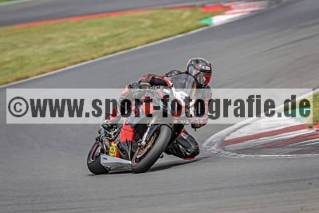 spof2346 | Professionelle Fotos von Sportveranstaltungen, aber auch Hochzeiten und anderen Events. - Realisiert mit Pictrs.com