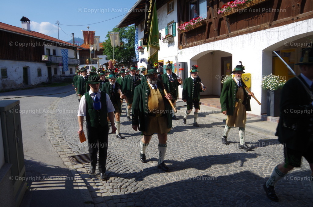 IMGP3407 | fotografiert von Axel PollmannLeonhardi Wallfahrt Benediktbeuern und Murnau, Fronleichnam, Fasching, Landschaft im Loisachtal und Benediktbeuern  - Realisiert mit Pictrs.com