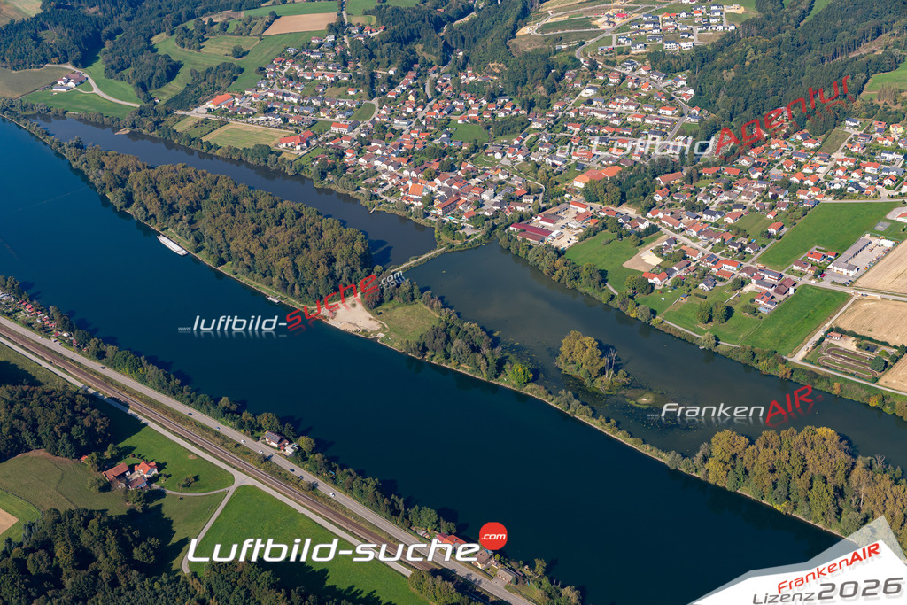 Das Luftbild der Stadt Windorf wurde 2020 vom Flugzeug heraus erstellt (keine Drohne) Aufnahmehöhe ca.400 Meter- hohe Auflösung und Qualität garantiert!