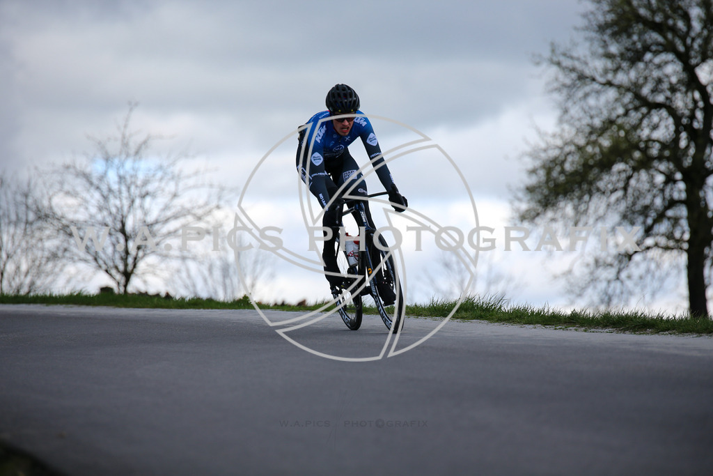 ..... | LEONDING,AUSTRIA,24.März.24 - 63.Radsaisoneröffnungsrennen Leonding Road Cycling League , Image shows: 
Photo: WAPICS / Andreas Willdoner
