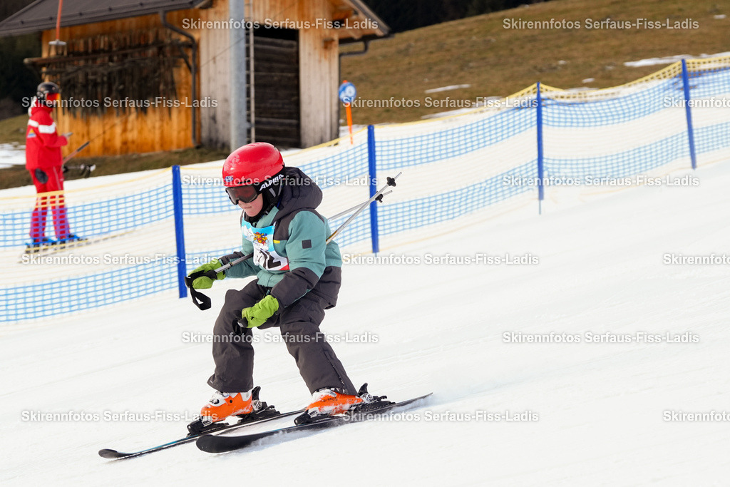 SRF_02.01.2026_0861 | Skirennfotos,Serfaus,Fiss,Ladis,Kinderskirennen,Winter,Tirol,Oberland,skirace,SFL,feelfree,weil wir's genießen,ski,Ski,skifahren,Sonnenplateau, - Realisiert mit Pictrs.com