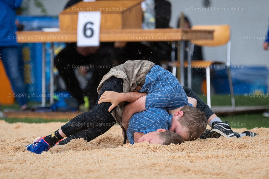 Schwingen -  Appenzeller Kantonal Nachwuchsschwingertag 2024 | Hundwil, 6.7.24, Schwingen - Appenzeller Kantonal Nachwuchsschwingertag.