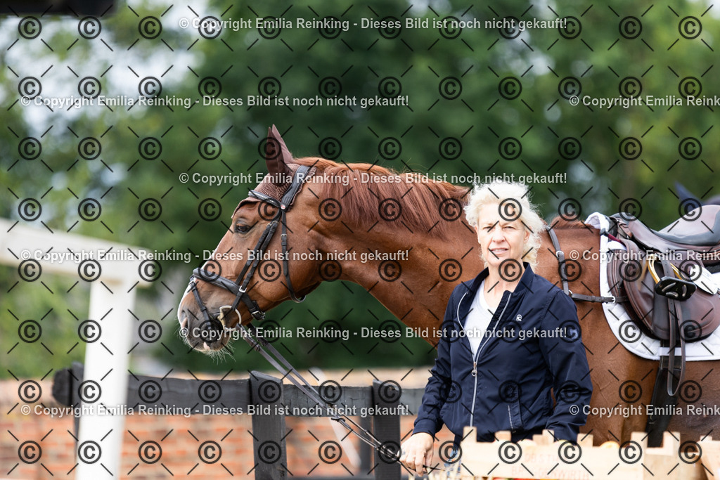 CL5A5483 | Emilia Reinking Fotografie - Realisiert mit Pictrs.com