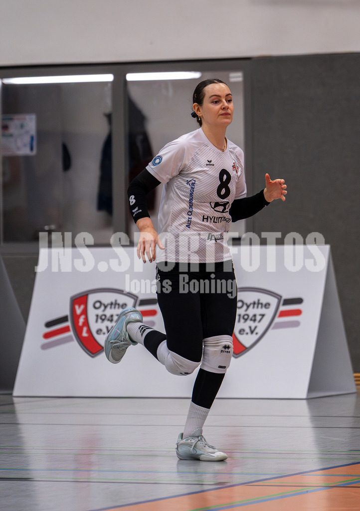 Volleyball I Frauen I Saison 2025-2026 I 2 Bundesliga Pro I 17. Spieltag VFL Oythe - VC Stralsund I 1380 | Georgia McGovern (8,VFL Oythe) - Realisiert mit Pictrs.com