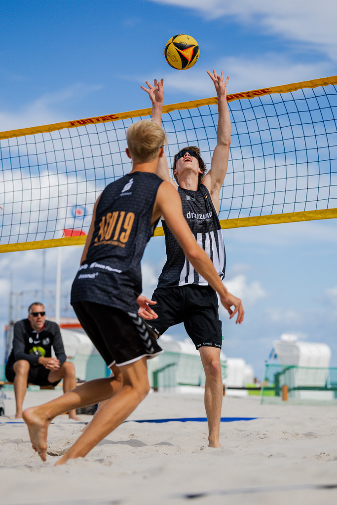 Beachvolleyball I Saison 2026 I Deutsche Meisterschaft U19 I 1. Tag | Jasper Lorenz Fotografie - Realisiert mit Pictrs.com