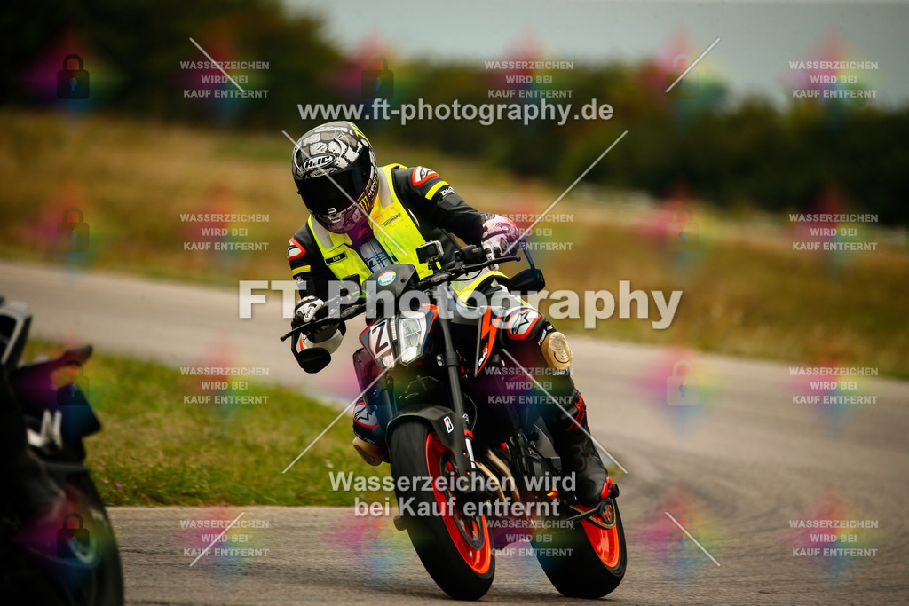 _MOT6810 | Hier findet Ihr Bilder von Touristenfahrten auf der Nürburgring Nordschleife oder von anderen Veranstaltungen die ich besucht habe. Viel Spass beim Durch Schauen 