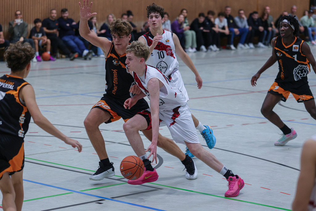 JBBL BAYER GIANTS vs Young Lions Wuppertal-59 | Fotos von Basketballspielen aus dem Raum NRW fotografiert von Gero Mueller-Laschet und Daniel Schaefer - Realisiert mit Pictrs.com