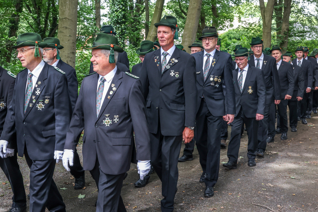 top-top.de 20240706-059 | Foto, Video, Fotografie, Videografie, Fotobox, DJ, Discjockey, Musik, Musikbox, Veranstaltung, Photobooth, Amazon, Ebay, Buchtipp, Bestseller, Autor, Verlag, Buch, Wesel, Hamminkeln, NRW, Dinslaken, Rees, Drohne, Hochzeit, Party, Fotobox, Wesel, Fotograf