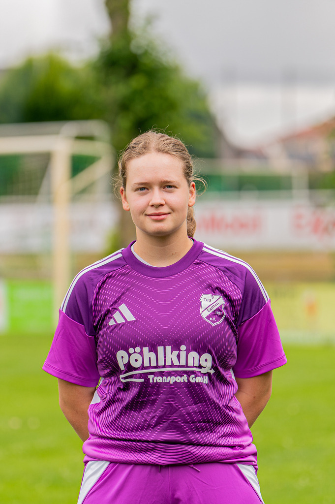 Fußball I Damen I Saison 2026-2027 I Mannschaftsfoto I TuS Lutten I Oberliga Niedersachsen I 5259 | jns.sportfotos - Realisiert mit Pictrs.com
